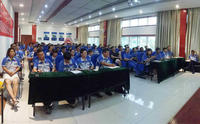 章丘豐源機(jī)械2019半年度總結(jié)表彰大會圓滿結(jié)束！