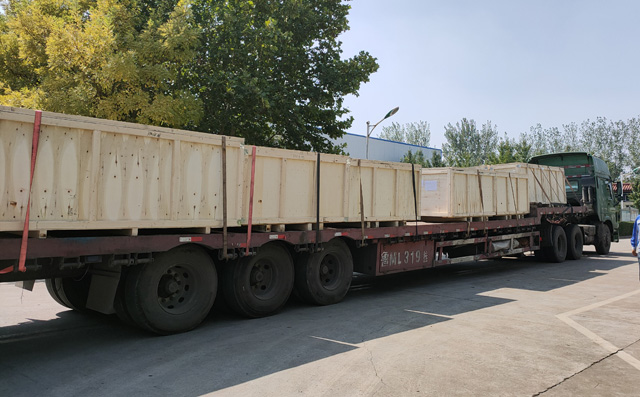 豐源羅茨風(fēng)機(jī)發(fā)貨現(xiàn)場 豐源羅茨風(fēng)機(jī)發(fā)貨現(xiàn)場