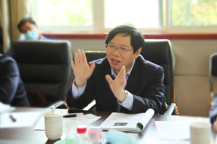 “氣力輸送連續(xù)供料關(guān)鍵設(shè)備”科技成果評價會在章丘豐源隆重舉行 “氣力輸送連續(xù)供料關(guān)鍵設(shè)備”科技成果評價會在章丘豐源隆重舉行