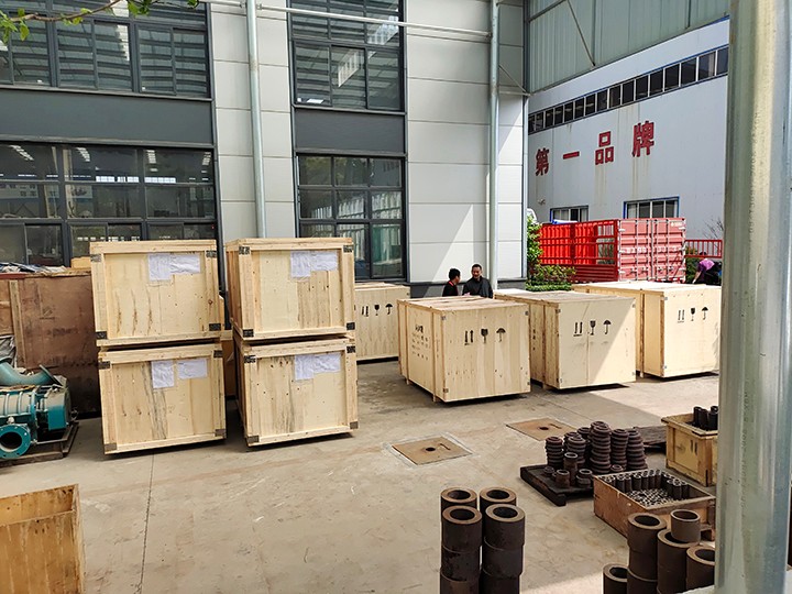 豐源風(fēng)機(jī)發(fā)貨裝箱 圖片關(guān)鍵詞
