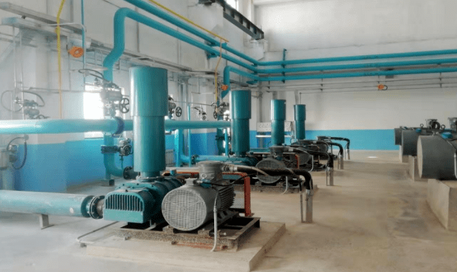 風(fēng)機(jī)現(xiàn)場 風(fēng)機(jī)現(xiàn)場